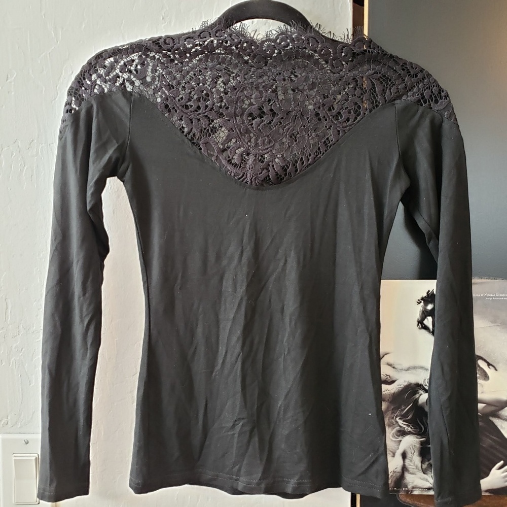 SHEIN Official Black Lace Neck Top